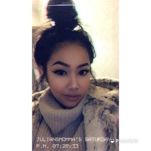 Meet your Posher, Julie